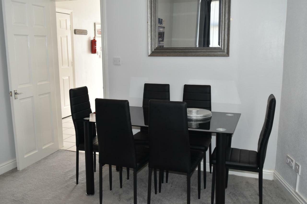 בלקפול Adelaide Apartments מראה חיצוני תמונה